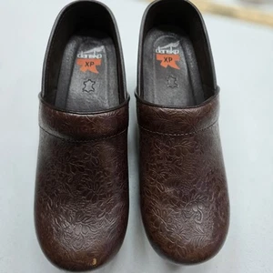 Dansko Professional Clogs Shoes Womens 38 Brown Floral Tooled Leather - Bild 1 von 9