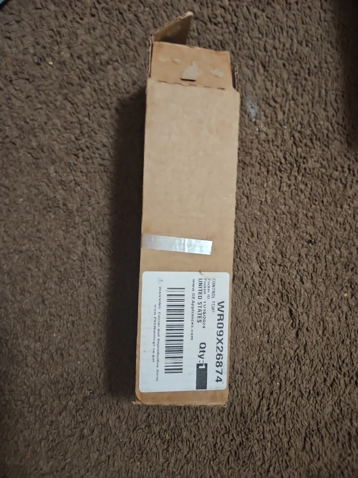 Termostato de control de temperatura para refrigerador GE Appliances WR09X26874 Foto 1 de 1