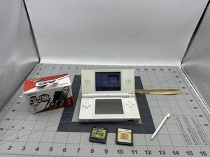 Nintendo DS Lite Konsole - getestet & funktionsfähig, Bonus!!!!! Japanische Region frei - Bild 1 von 17