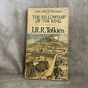 VINTAGE RARE 1973 J.R.R. Tolkien PART 1~The Fellowship of the Ring Paperback - Picture 1 of 9