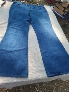 Vintage Excellent Wrangler No Fault Denim Jeans 38x32 USA 60s - Picture 1 of 19