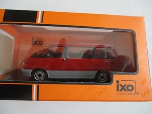 MINIATURE VOLKSWAGEN T4 MULTIVAN ALLSTAR 1992 ROUGE IXO CLC 555N - Picture 1 of 7