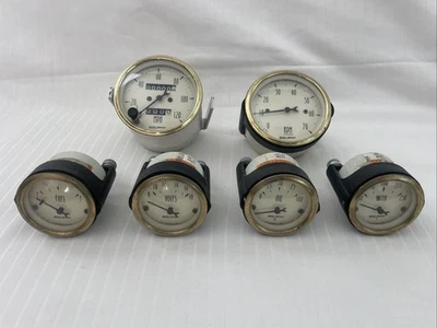 Auto Meter 6-Gauge Set Golden Oldies Style - Image 1 of 4