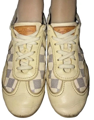 LOUIS VUITTON women's beige Damier leather sneakers Size EUR 38 - Image 1 of 4