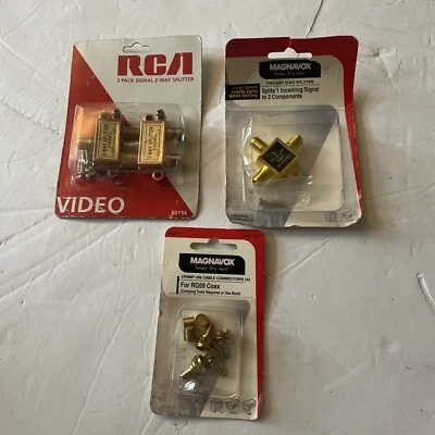 RCA 80156 VIDEO 2-WAY COAXIAL CABLE SPLITTER 5-900MHz 2 PACK & Magnavox Extras - Image 1 of 4