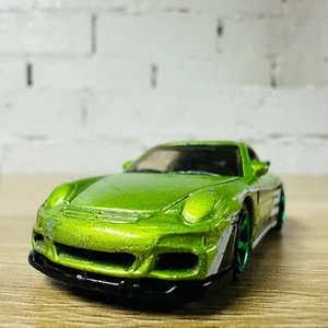 Porsche 911 GT3 2007 MB729 Green 2011 Sports Cars 12/13 - Picture 1 of 15