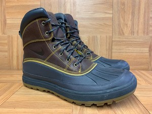 nike rain boots mens