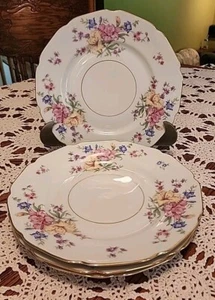 HEINRICH & CO STRASBOURG (ROMANCE) SET OF 4 DINNER PLATES - Picture 1 of 10