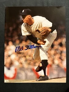 MEL STOTTLEMYRE (Pitching) Yankees Signed 8x10 Photo Picture Autograph Auto - Picture 1 of 2