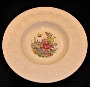 WEDGWOOD WELLESLEY TINTERN- 8 5/8" Rim Soup Bowl (pattern discontinued 1950's) - Picture 1 of 7