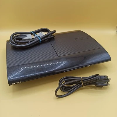 CONSOLE Sony Playstation 3 PS3 Super Slim 12 GB COMPLETO di Cavi  CECH-4004A - Immagine 1 di 4