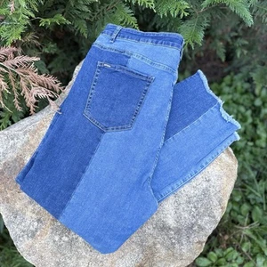 City Chic Harley Women’s Denim Jeans 2 Tonned Mis Rose Blue Size 18 Straight Leg - Picture 1 of 7