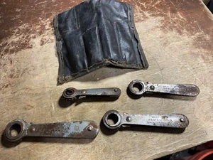 K-D MFG SAE Ratchet Wrench Set 3/8, 7/16, 1/2, 9/16 No. 21 22 22 24 w/ Pouch USA - Picture 1 of 4