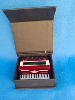 Fisarmonica modellino 1:12 miniatura accordion collezione - Immagine 1 di 4