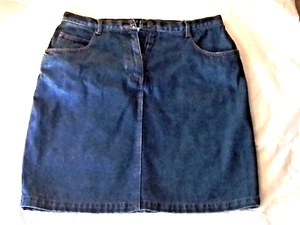 Gordon Smith Size 16 Denim Skirt A line med wash blue cotton casual - Picture 1 of 10