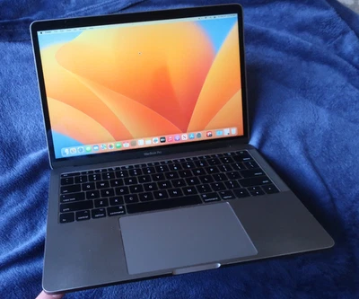 Apple MacBook Pro A1708 13 Core i5 16GB 128GB Gray 2017 - Image 1 of 4