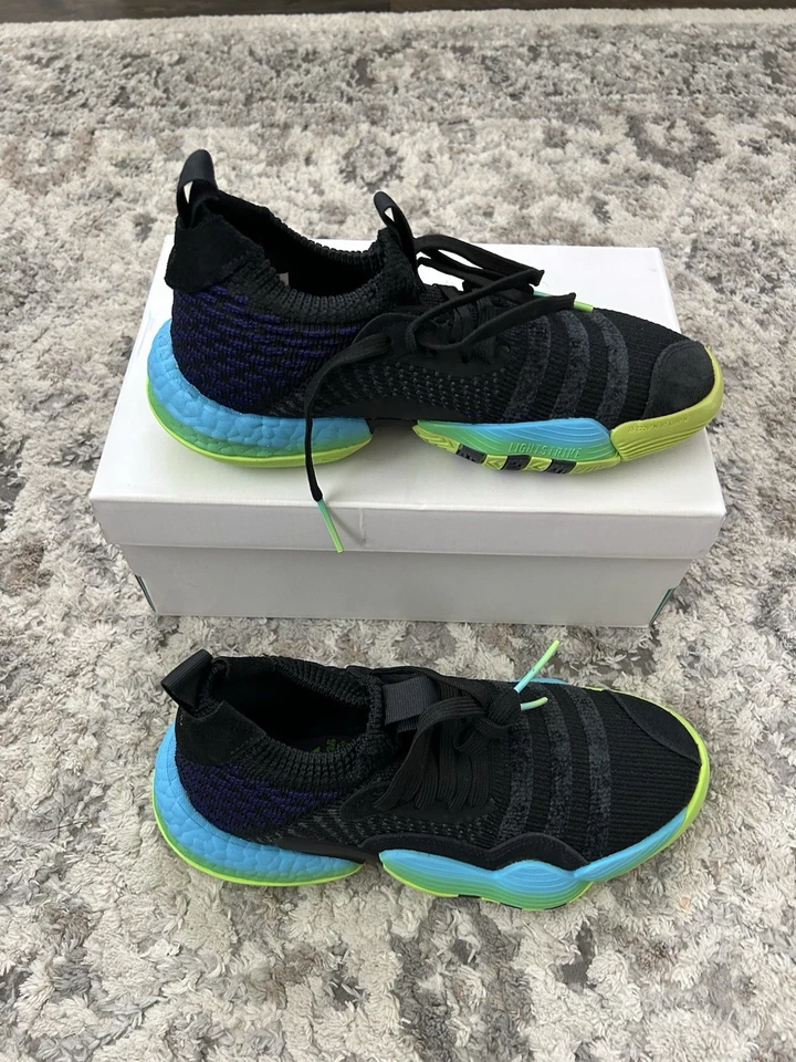 Size 5 (GS) - adidas Trae Young 2 Low Trae-Tlien