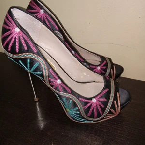 Inc International Concepts Black Marissa Peep Toe Stilletto High Heel Sz 5.5 - Picture 1 of 11