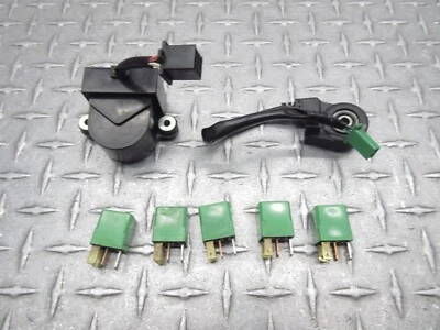 Honda FSC600 2003 02-04 plata punta de ala sobre banco ángulo inclinación sensor relé lote Foto 1 de 4