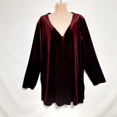 Avenue Women Red Wine Velvet Cardigan Size 22/24 2X V Neck One Button Long Sleev - Imagem 1 de 4