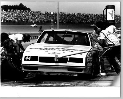 Foto AP de Terry Labonte MIS 8X10 Craig Williby blanco y negro de colección 1984 Nascar WC PiedmontAir Foto 1 de 2