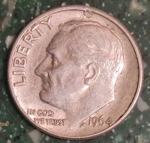 Silver Roosevelt Dime 1964 D - Picture 1 of 2