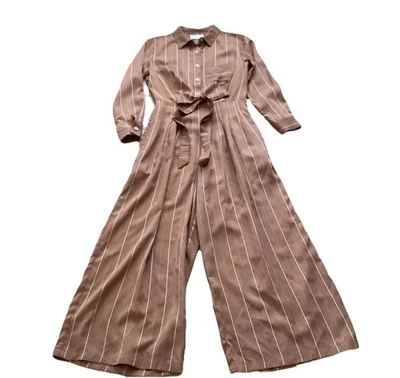 Mono Sancia Tostado y Rayas Blancas, Cremallera. Bolsillos Talla Pequeña Para Mujer’s   Foto 1 de 4