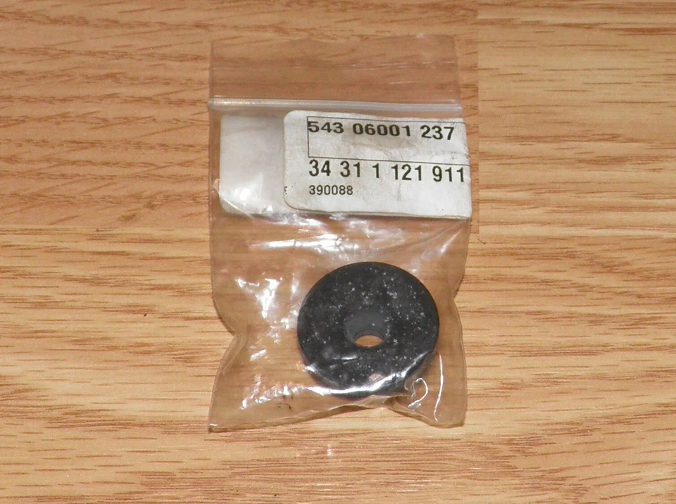 Ilhó de cilindro mestre de freio BMW BAV E12 (22 X 7,3 mm) 34311121911 - Imagem 1 de 4