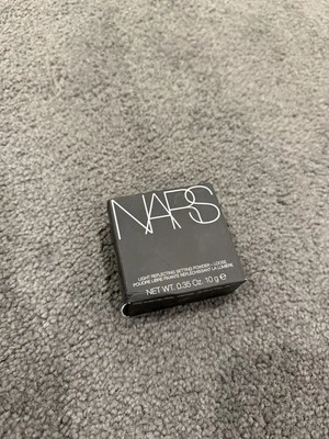 NARS Reflecting Setting Powder Brand New - image 1 of 4