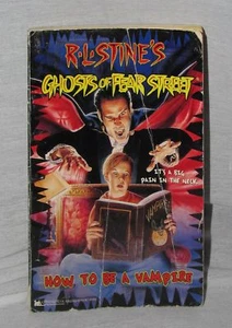 Ghosts of Fear Street How to Be a Vampire RL Stine Paperback 1996 - Picture 1 of 4