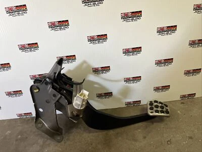 🇯🇵OEM 🇩🇪2000-2009 Honda S2000 Brake Pedal Assembly 46600-S2A-G02 *205* - Image 1 of 4
