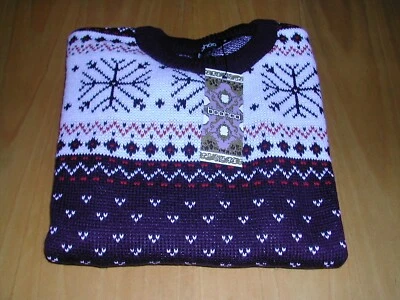 CHRISTMAS  JUMPER  -  SMALL SIZE  -  MULTI COLOURED   -  BOOHOO   -   BNWT - Image 1 of 4