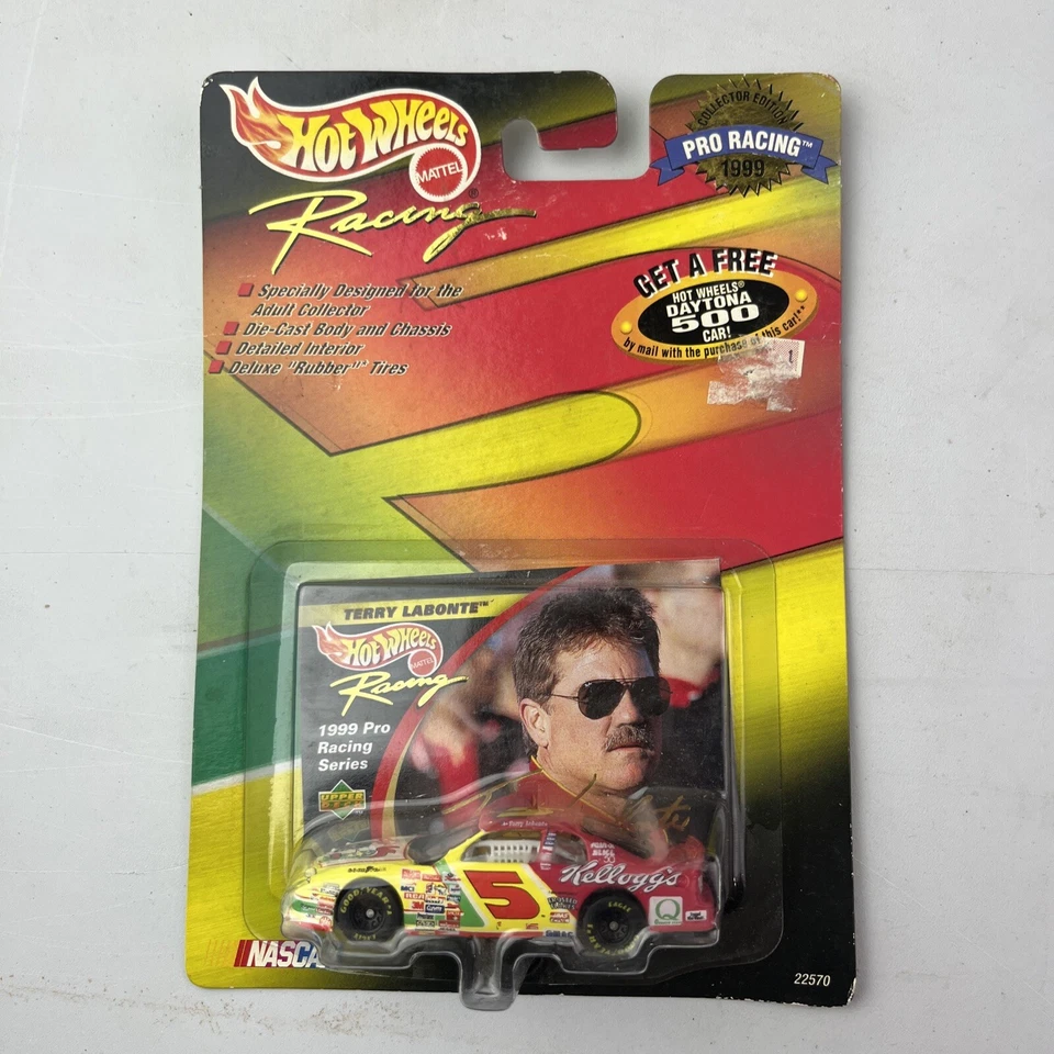 Edición Coleccionista 1999 Chevy fundido a presión Hot Wheels NASCAR Pro Racing Terry Labonte #5 Foto 1 de 3