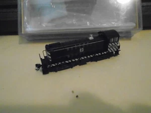 BACHMANN #63154 POWERED ALCO S4 DIESEL LOCOMOTIVE -SANTA FE #1528 (DCC) N - Picture 1 of 6