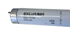 Sylvania 21619 F15T8/CW 15W T8 Fluorescent 4100K Cool White 18" - 20 Count - Picture 1 of 4