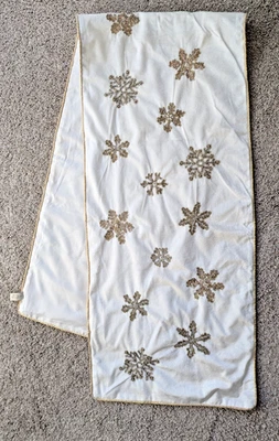 Cynthia Rowley table runner ivory gold beaded snowflake velvet holiday winter - Image 1 of 4