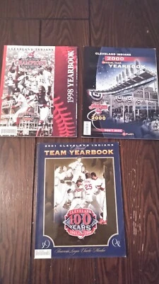 Lot Of 3 Cleveland Indians Official Teams Yearbooks 1998 2000 2001 MLB Guardians - Image 1 of 4
