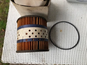 NOS Oil Filter Ford Transit 2.4 York Engine PERKINS 4.99 WALK THRU PETROL - Picture 1 of 3