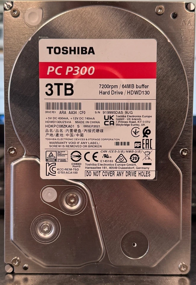 Toshiba P300 3TB Hard Drive HDWD130UZSVA 3.5" 7200rpm Internal SATA HDD - Image 1 of 1