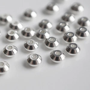 20 pz/distanziatore interperle in ottone doppio cono 5 x 3 mm colore argento - Foto 1 di 1