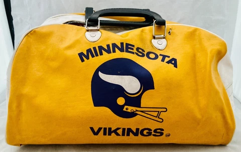 Minnesota Vikings RARE 1970's Vintage Gym Travel Vinyl Bag NFL Football Helmet Cover