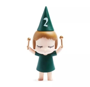 New Sealed Yoshitomo Nara MoMA Drumming Girl Figure # 2 Green - Picture 1 of 2