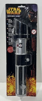 Star Wars Darth Vader Sable de Luz Halloween Disfraz Accesorio 2005 Rubíes Foto 1 de 4