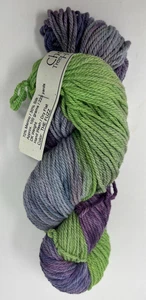 1 Hank Cherry Tree Hill Merino Silk Yarn 225 Yards THE FUZZ Colorway - Picture 1 of 3