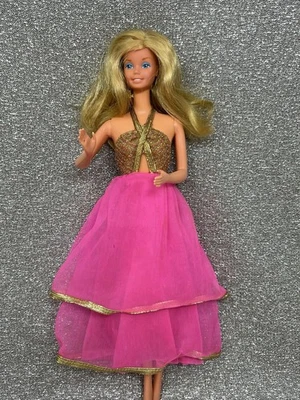 VHTF Vtg 1977 Superstar Barbie Sears Exclusive Best Buy Pink Gown Dress #2054 - Image 1 of 4