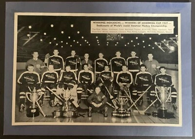 1937 Memorial Cup Winners Winnipeg Monarchs Team Beehive Type 1 Photo Hockey VTG - Image 1 of 2