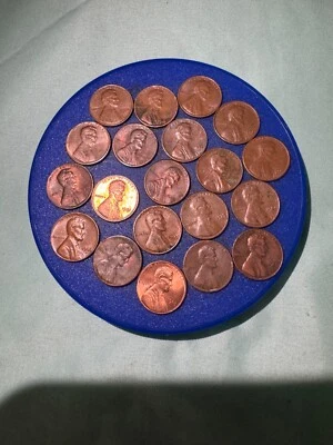 Ancient Pennie’s very old Pennie’s for sale bronze Pennie’s  - Image 1 of 3