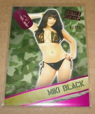 2015 Benchwarmer MIKI BLACK Signature #40 BOOT CAMP Pink Foil/25 PLAYBOY Beauty
