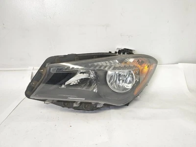 Lámpara de luz delantera izquierda del lado del conductor 14-19 Mercedes CLA250 A1178200761 OEM Foto 1 de 4