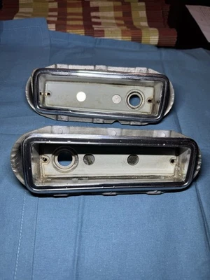 1970 Dodge Charger Rear Pair Of Side Markers&Mounts/Fasteners No Lenses Used Oem - Image 1 of 4